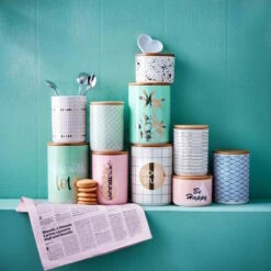 Aufbewahrungsdose Blätter 700 Ml QUEEN IT In Grün 7 Aufbewahrungsdose Blätter 700 Ml QUEEN IT In Grün -Butlers butlers aufbewahrungsdose blatter 700 ml queen it in grun 2