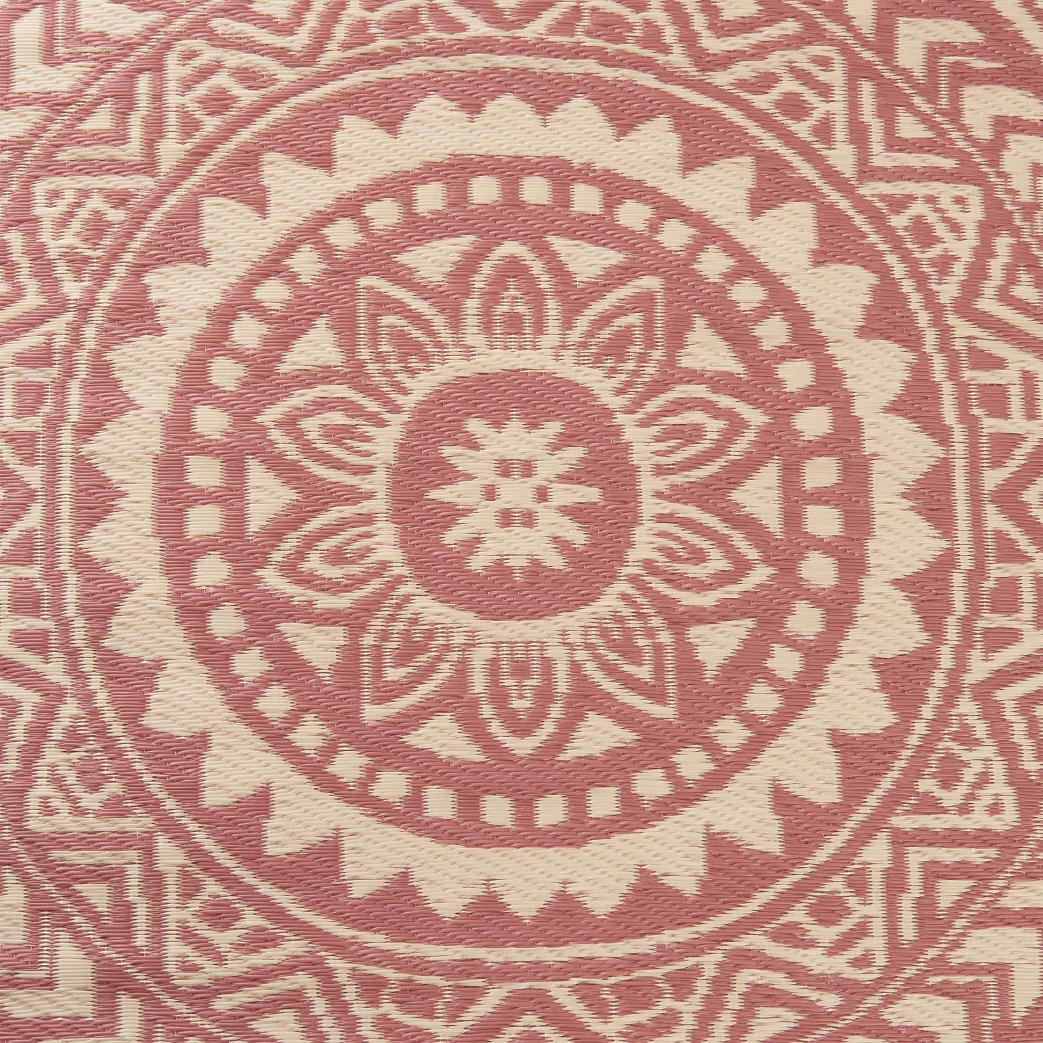 In- & Outdoor-Teppich Ø118cm COLOUR CLASH In Hellrot-Creme 7 In- & Outdoor-Teppich Ø118cm COLOUR CLASH In Hellrot-Creme – Bild 5