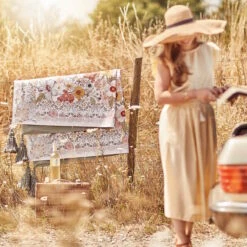 Picknickdecke L 175 X B 154cm BETWEEN FLOWERS In Creme 22 Picknickdecke L 175 X B 154cm BETWEEN FLOWERS In Creme -Butlers butlers picknickdecke l 175 x b 154cm between flowers in creme 8