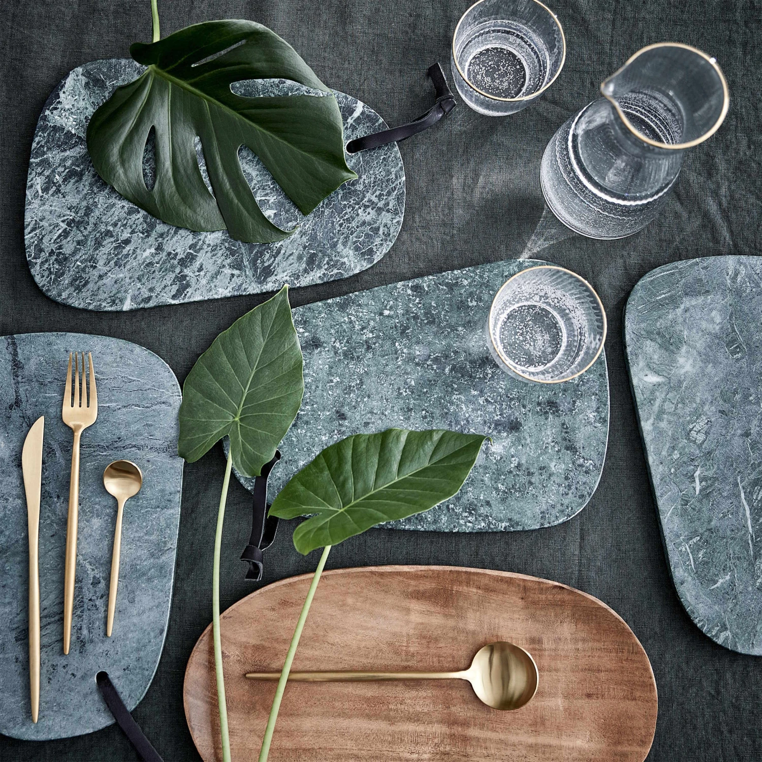 Schneidebrett Organisch Marmor L 30 X B 20cm MARBLE In Salbei 4 Schneidebrett Organisch Marmor L 30 X B 20cm MARBLE In Salbei – Bild 2